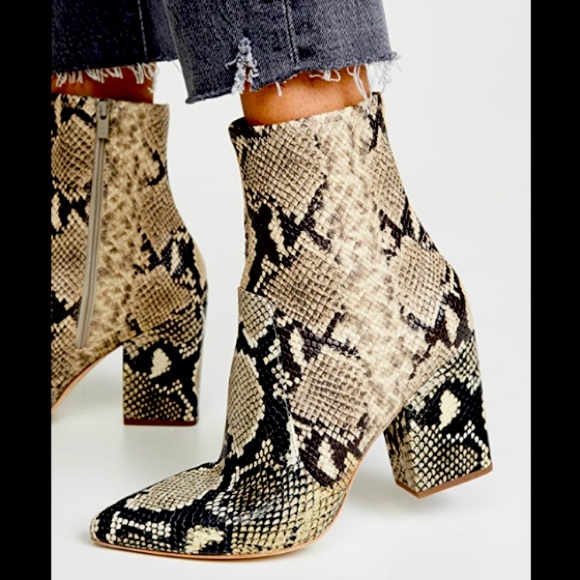 Loeffler Randall Shoes - Loeffler Randall Isla Slim Ankle Sand Booties